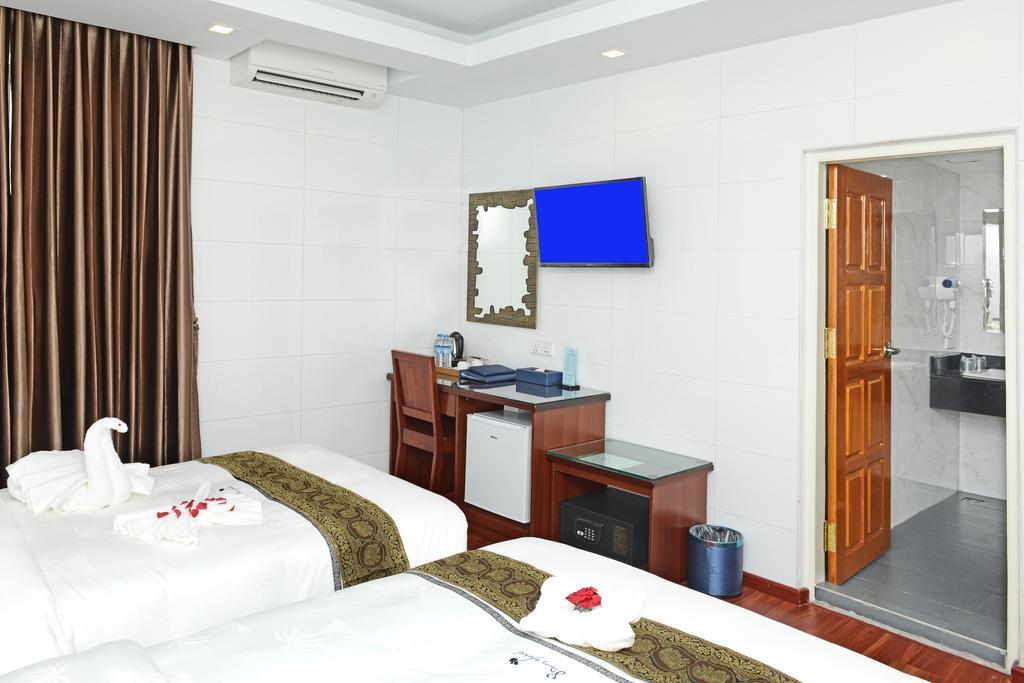 8Day Hotel Rangoon Kamer foto