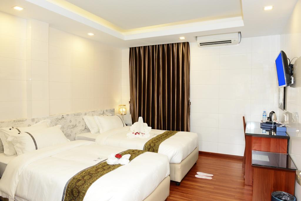 8Day Hotel Rangoon Kamer foto